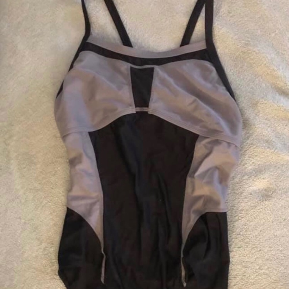 Athleta high dive black and great swimsuit